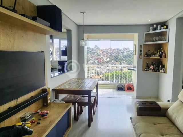 Apartamento - / Residencial / Bairro das Brotas