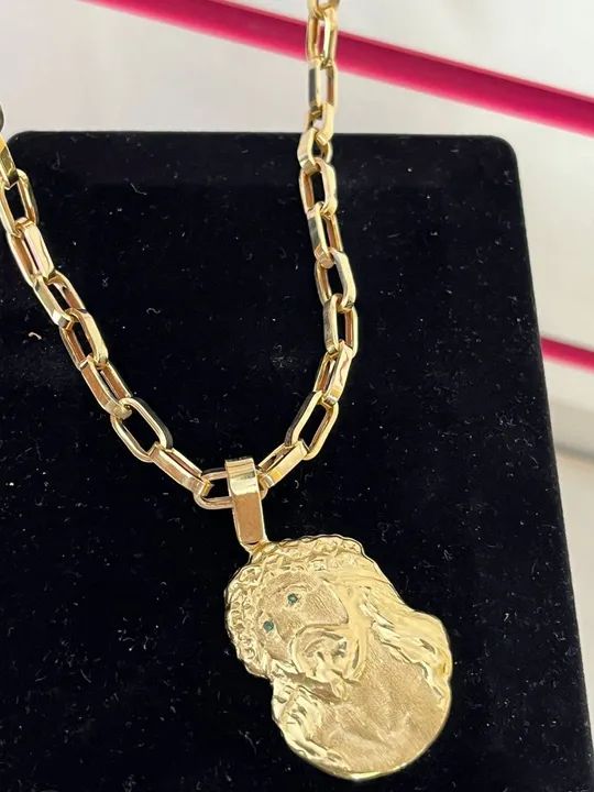 Cordão de Ouro com Pingente de Jesus - 18K