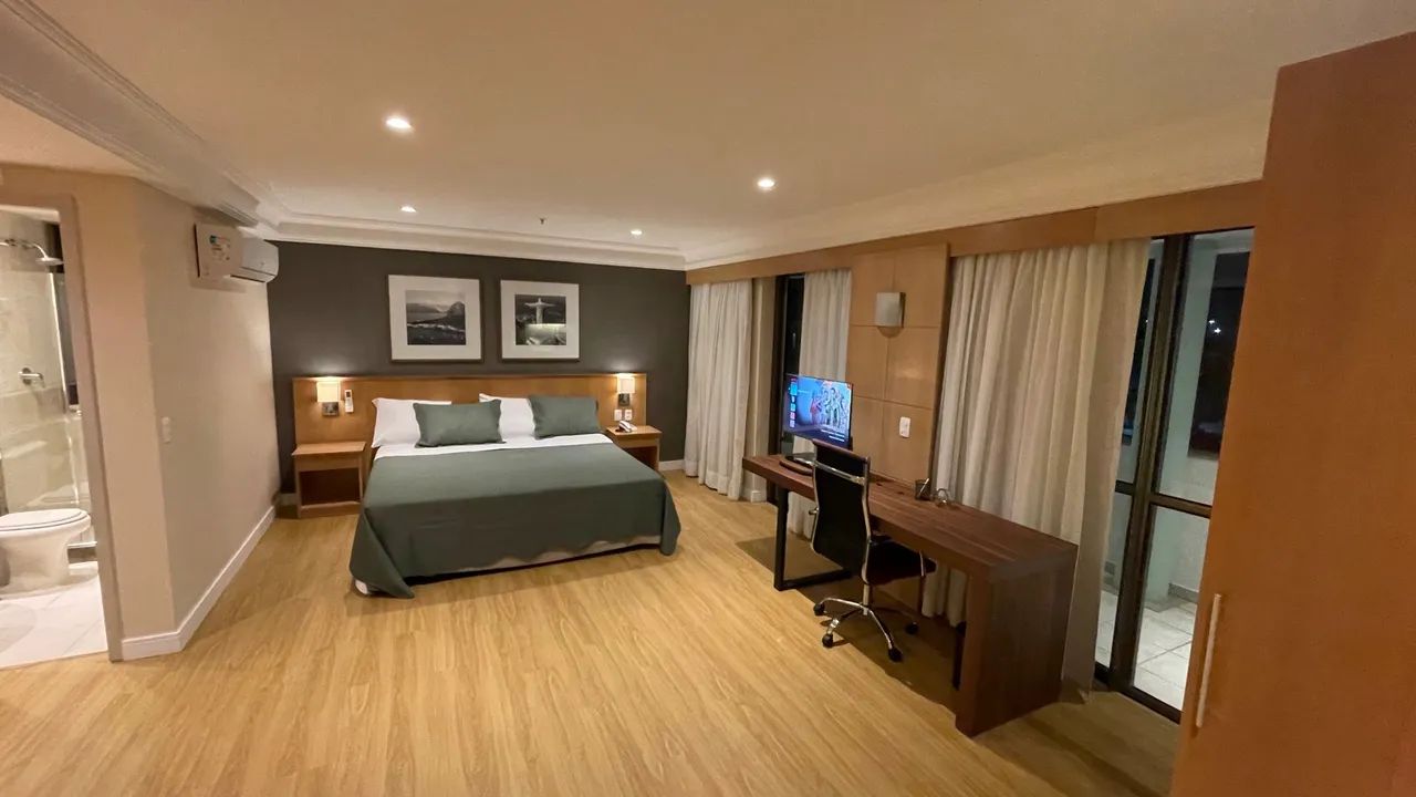 Suíte ampla com varanda e garagem na Barra da Tijuca  - Foto 4