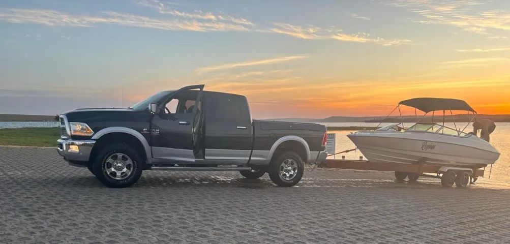 Lancha Ventura 220 - Motor 150HP - Foto 4