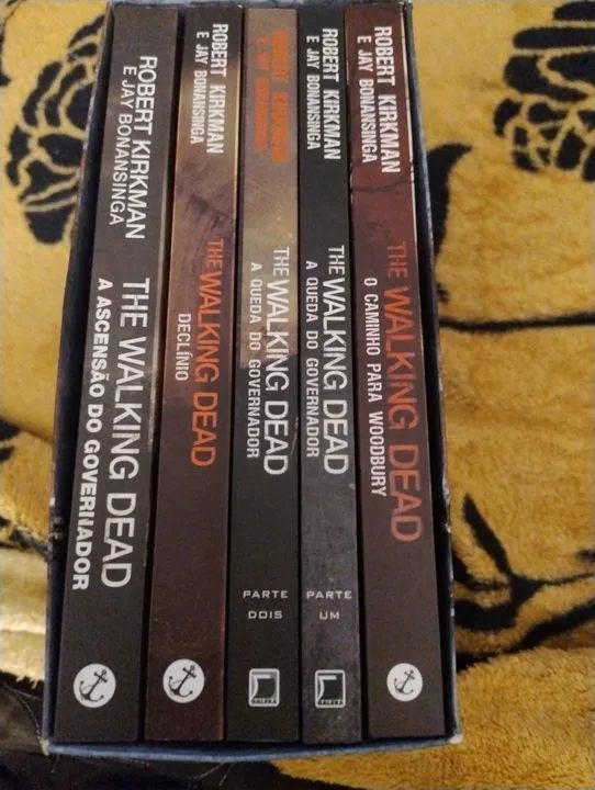 Box The Walking dead  - Foto 2