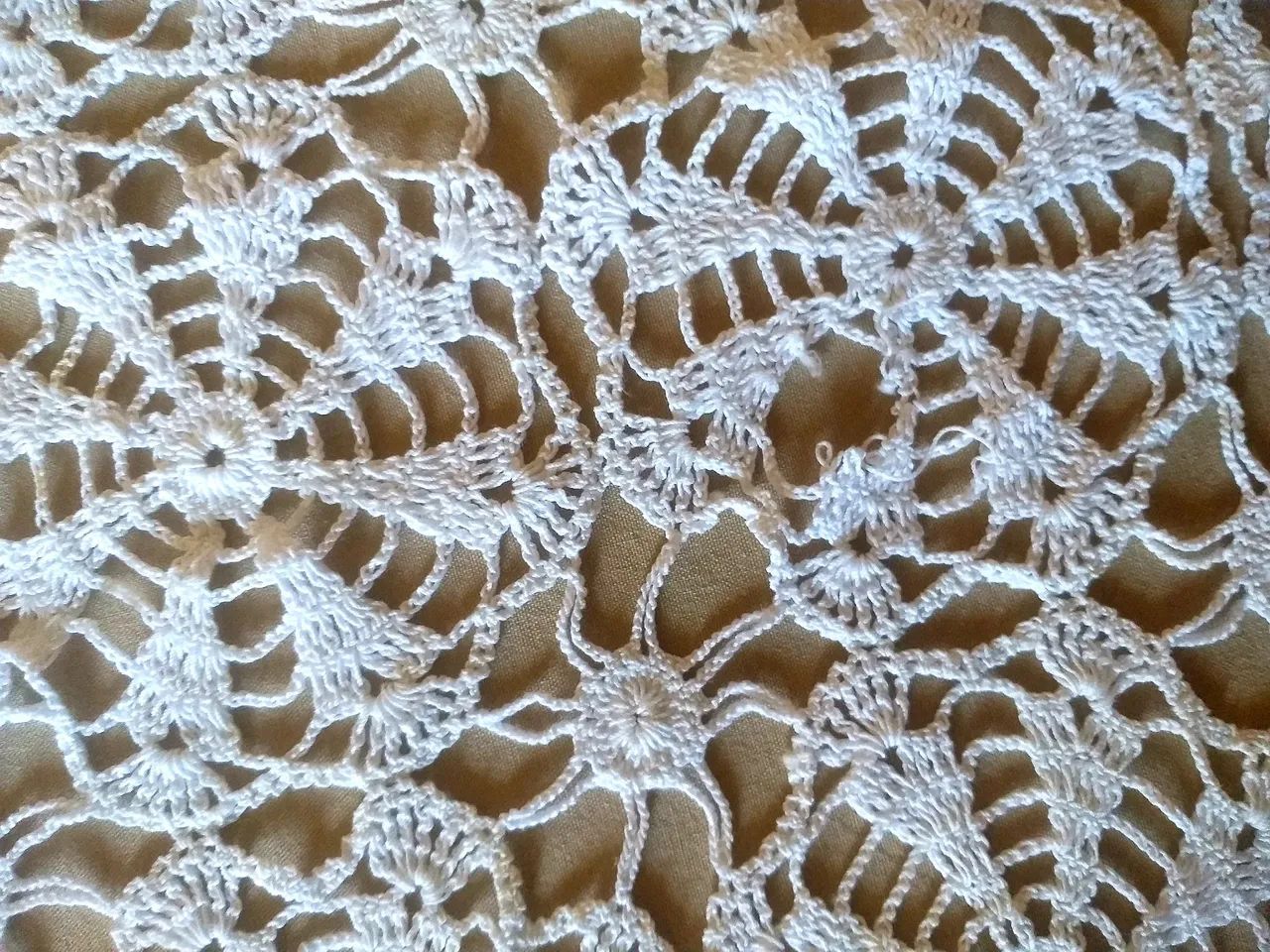 Toalha de mesa de Crochê branca - Foto 4
