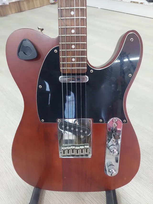 Telecaster Squier Standart / Made Indonésia by Fender (Original)