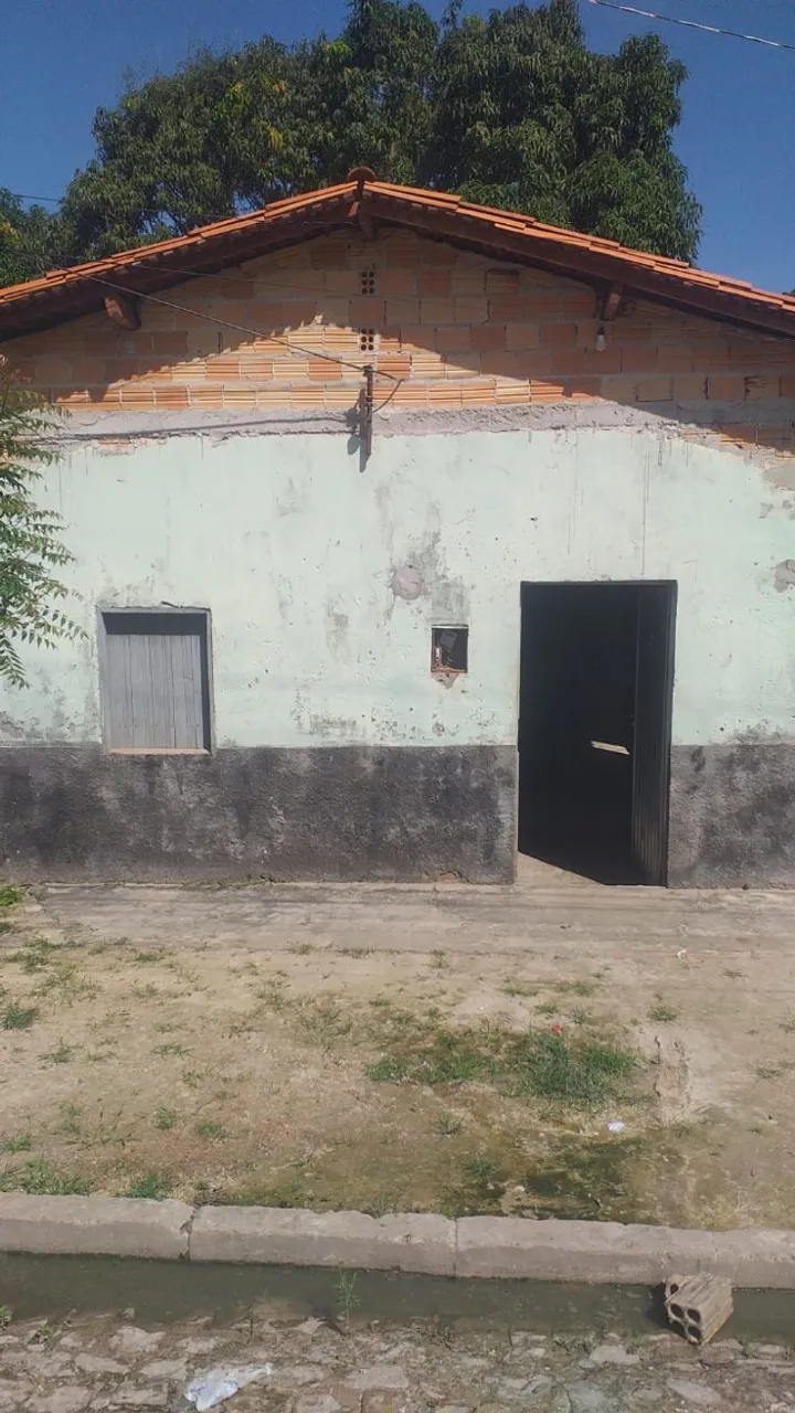 Casa no bairro santinho 3 quarto 1 sala cozinha americana