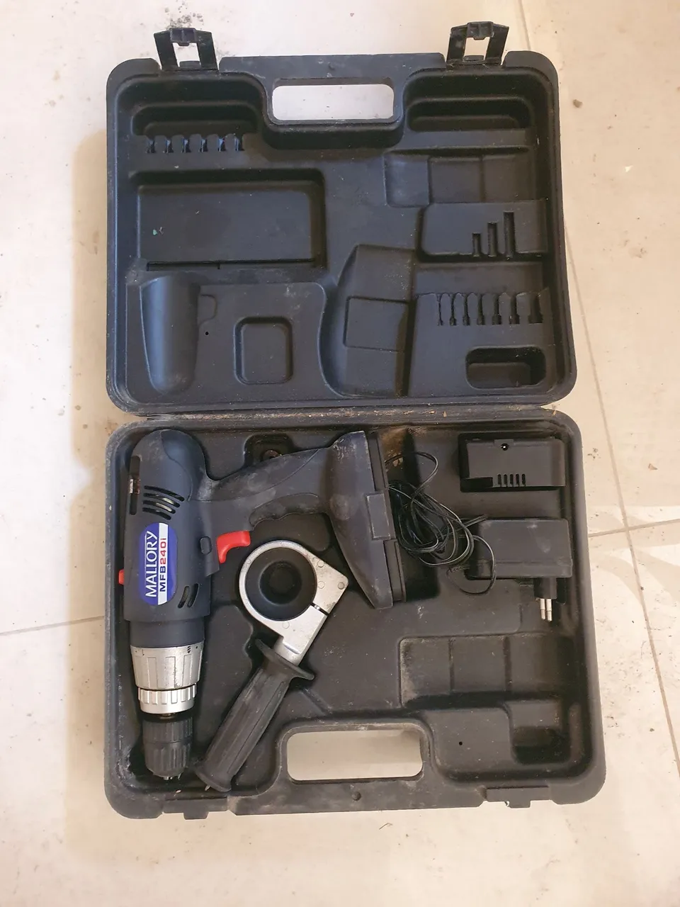Furadeira/Parafusadeira Malory MFB240i