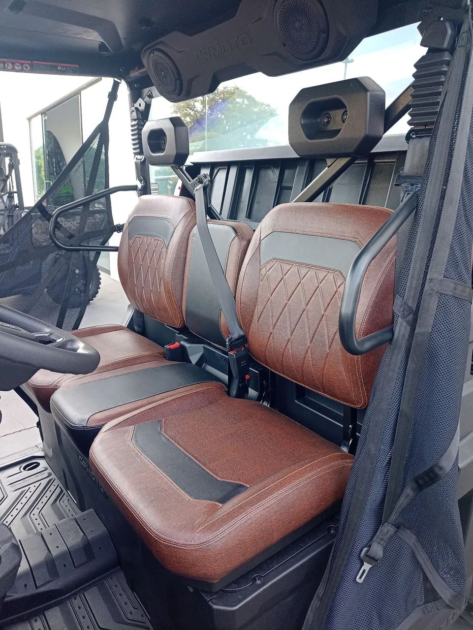 UTV UFORCE U10 PRO  - Foto 6