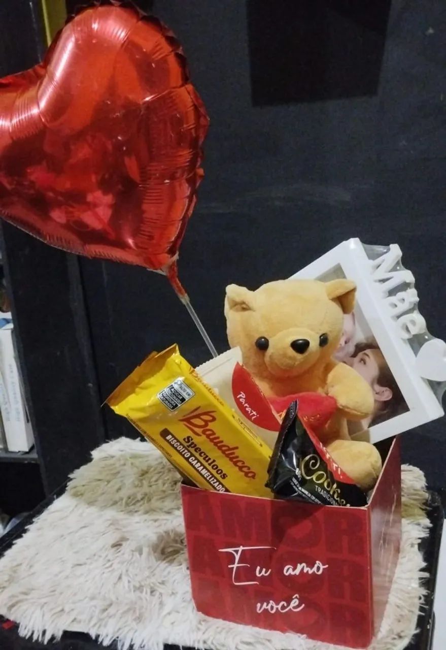 Caixa de Presente para dia das mães com Ursinho de Pelúcia