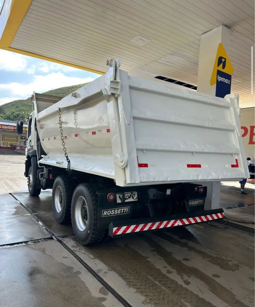 VW 32.360 ano 2021, 6x4, com caçamba Rossetti de 14 m, em MG - Foto 3