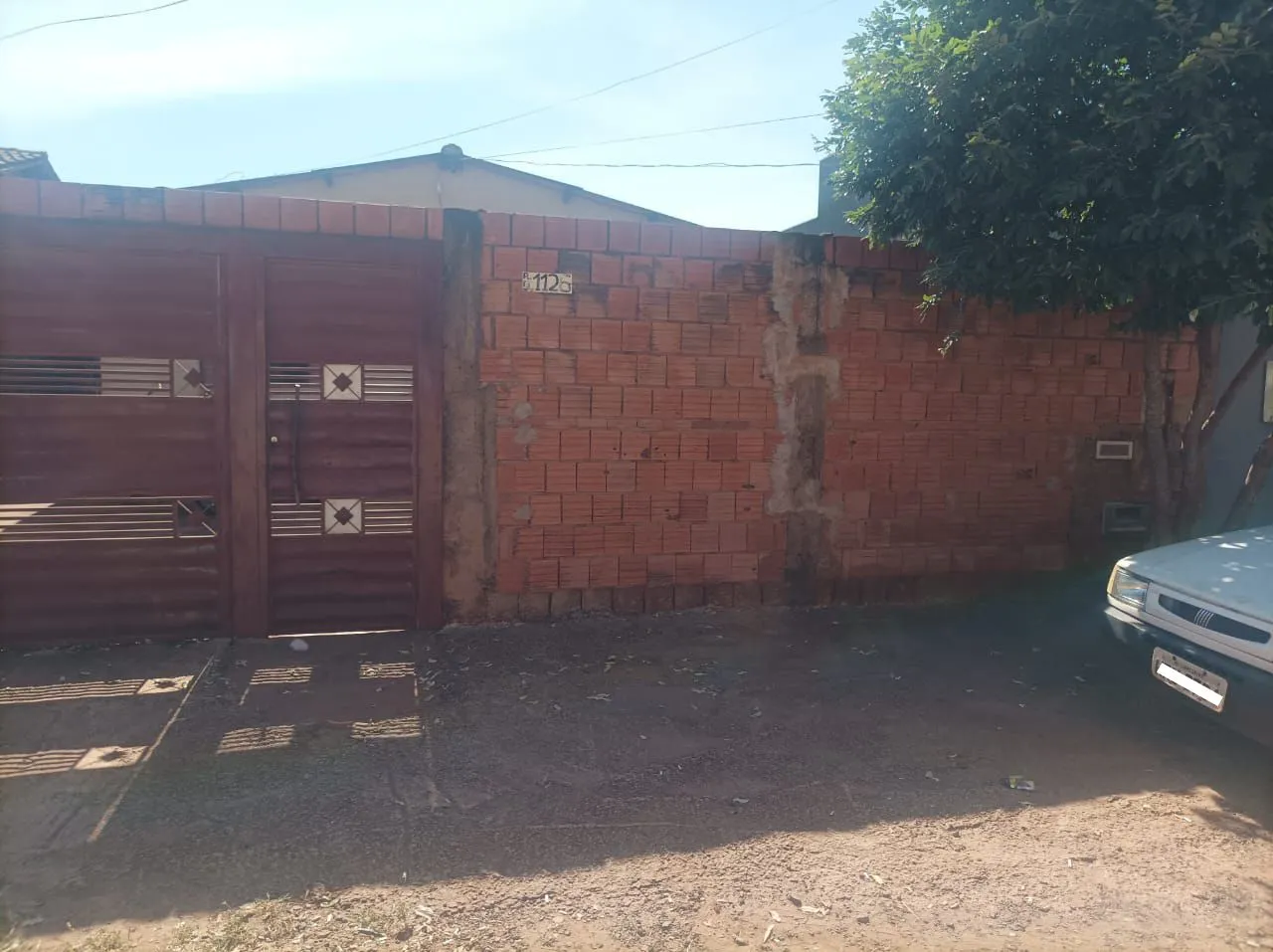 Vende-se Casa