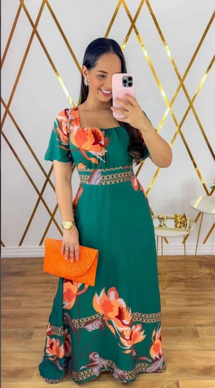 Vestido Longo Floral Elegante