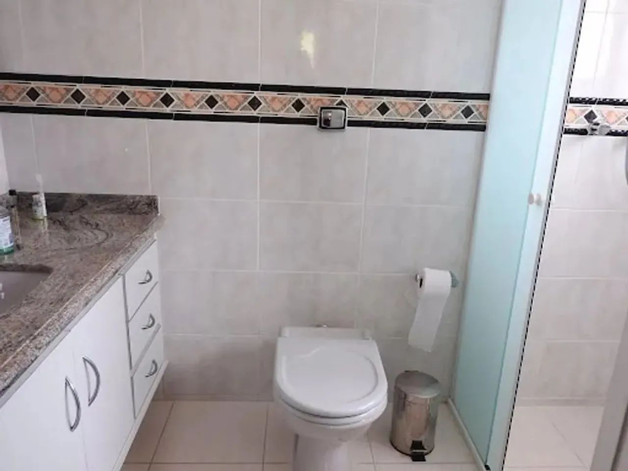 Casa à venda e para alugar em Santana de Parnaíba, Alphaville, com 4 suítes, com 560 m² - Foto 13