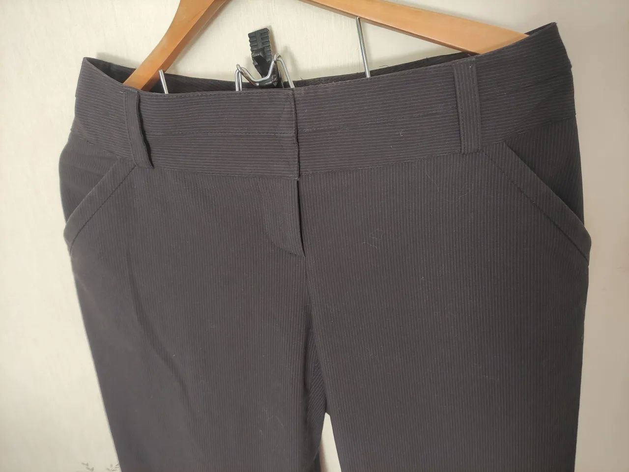 Lê Lis Blanc calça alfaiataria 42 - Foto 4