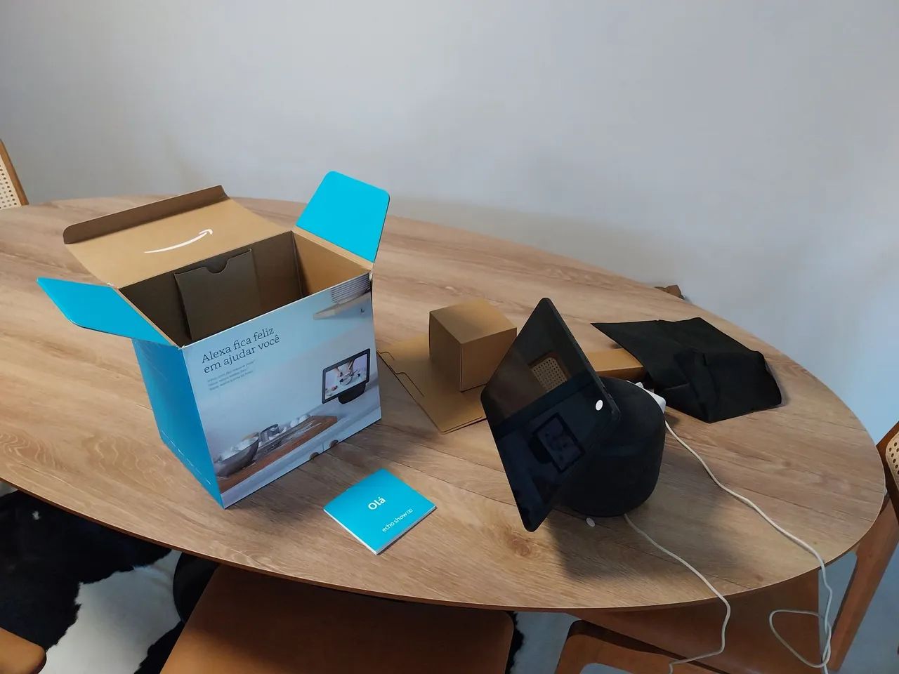 Alexa Echo Show 10 em bom estado porém inativada - Foto 3
