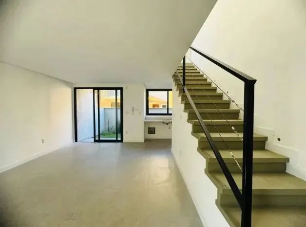 Sobrado novo, alto padrão de acabamento no Campeche - Florianópolis - SC - Foto 3