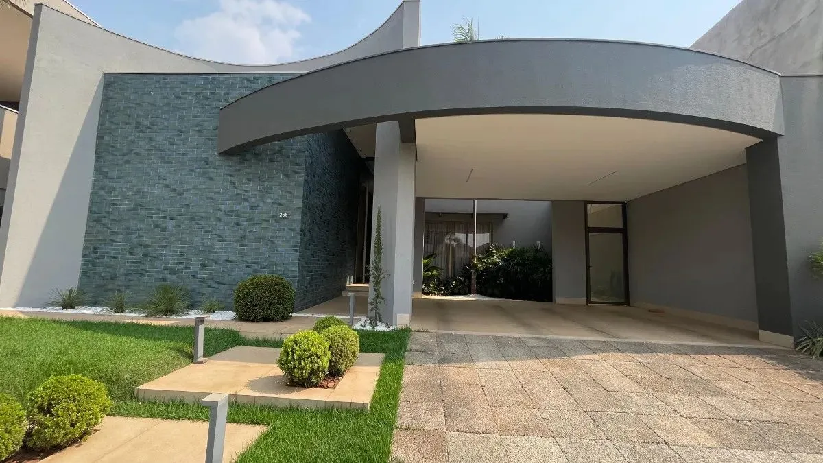 Casa no condomínio CONDOMÍNIO DO BOSQUE II para venda com 3 quartos, sendo 3 suítes, 273m²