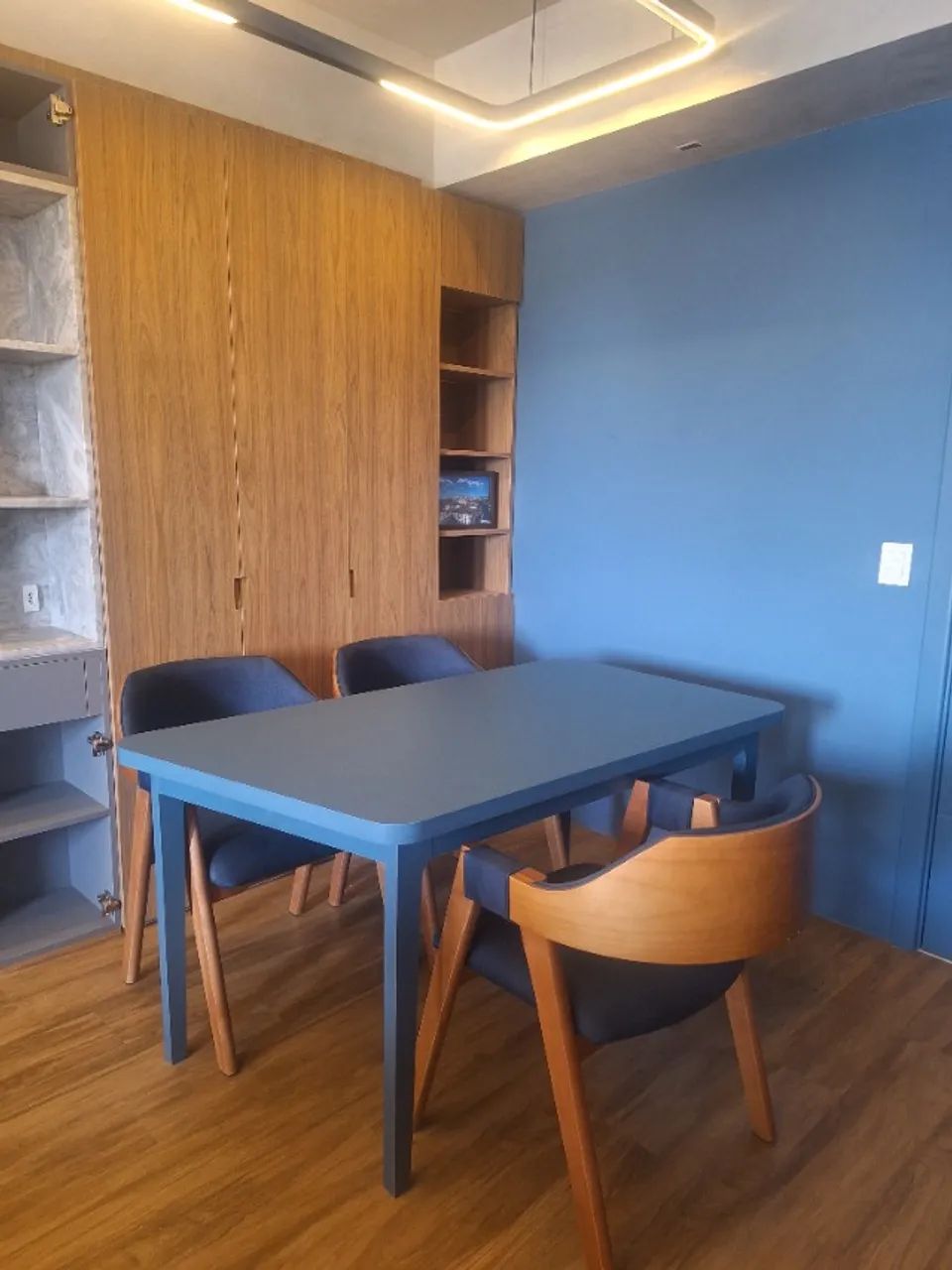 Dining Table64311791308289122