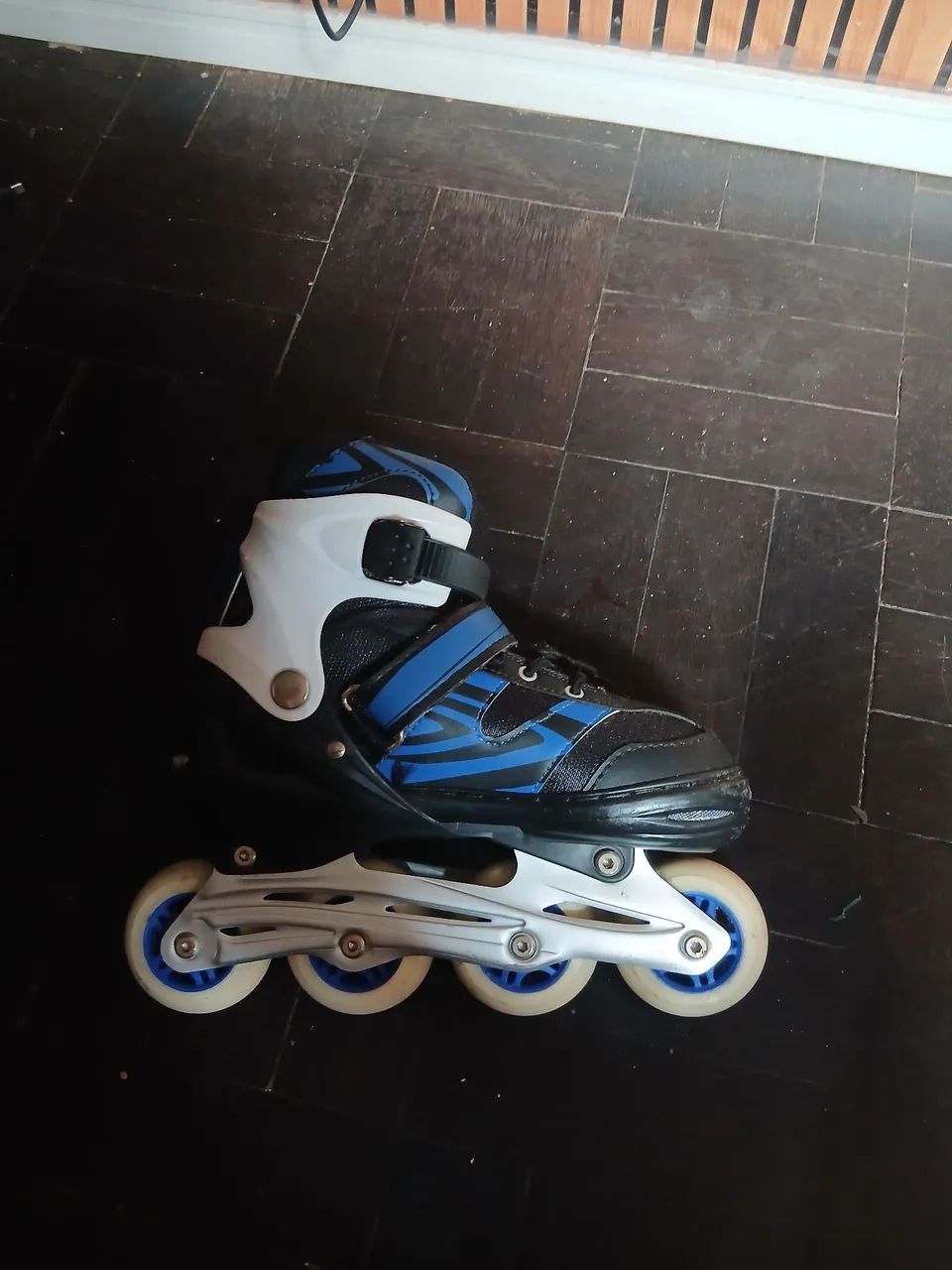 Patins inline ajustável na caixa - Foto 2
