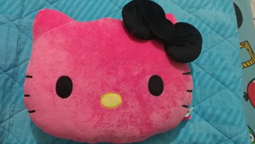 ALMOFADA DA HELLO KITTY