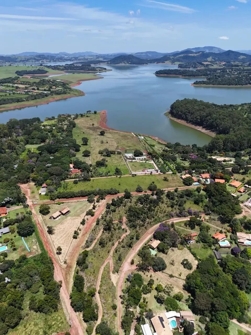 Terrenos  de  1.000 m²  em Condomínio  na Represa  de Piracaia - Parcelados - Foto 2