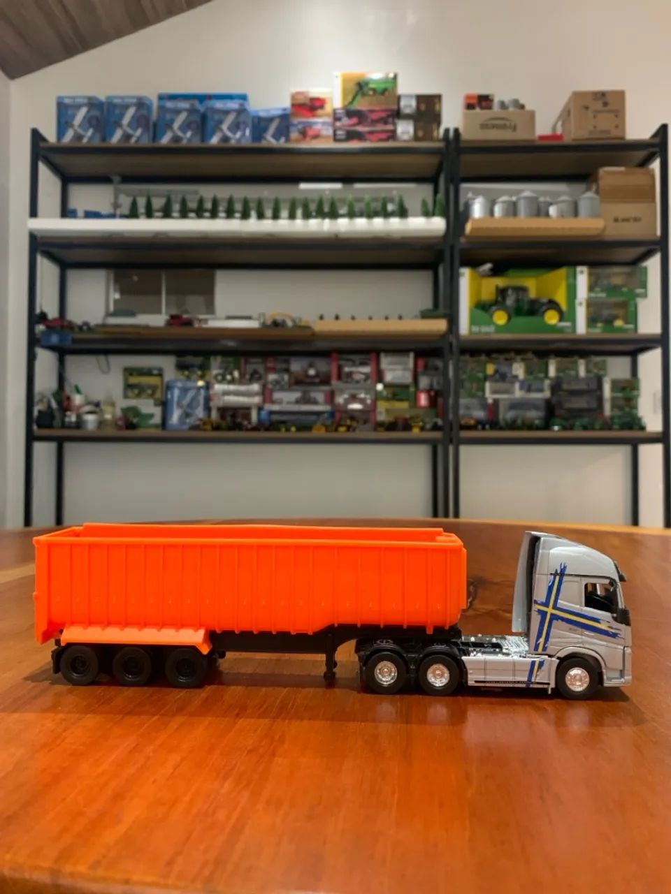 Miniatura caminhão carreta 1/64 - Foto 5