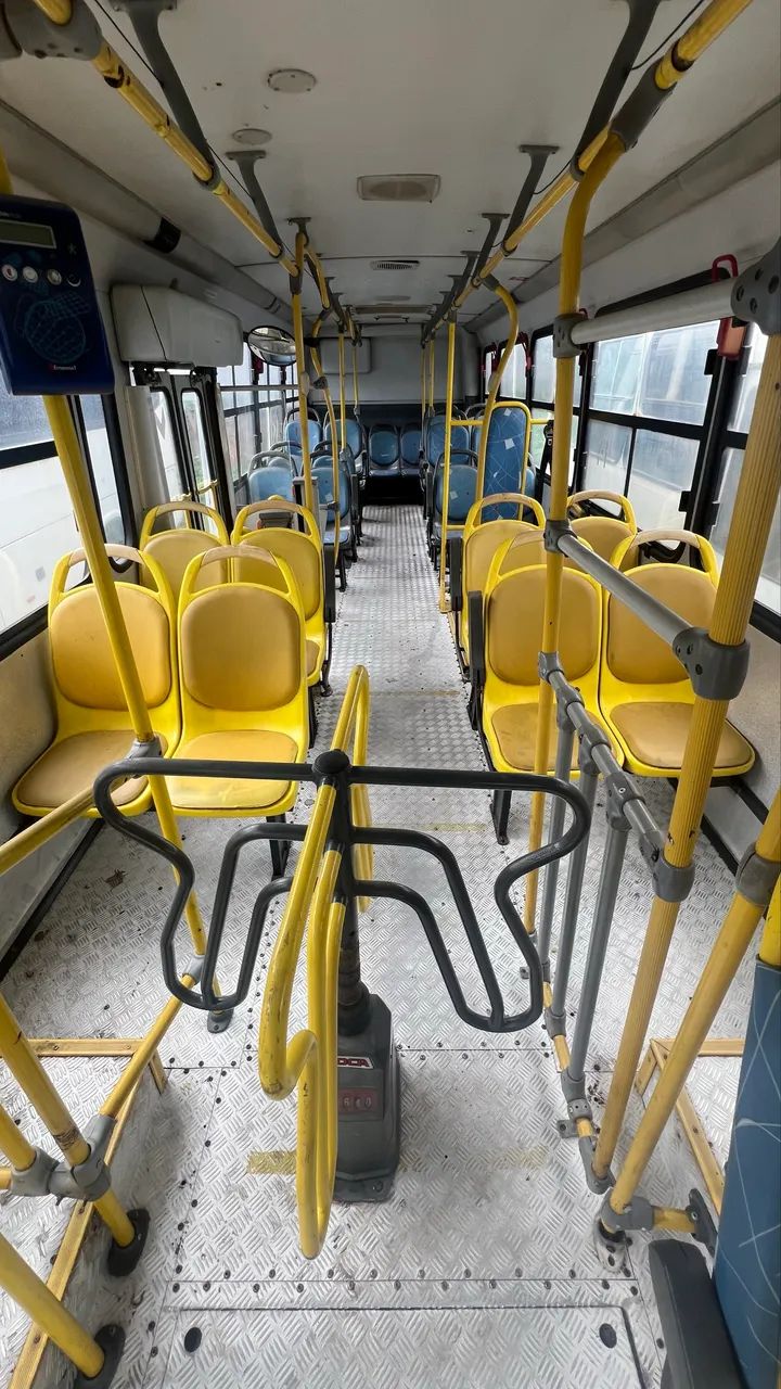 ÔNIBUS TORINO MERCEDES BENZ 0f 1722  - Foto 7