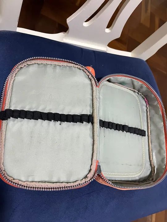 Estojo escolar Kipling original  novinho cor laranja. - Foto 4