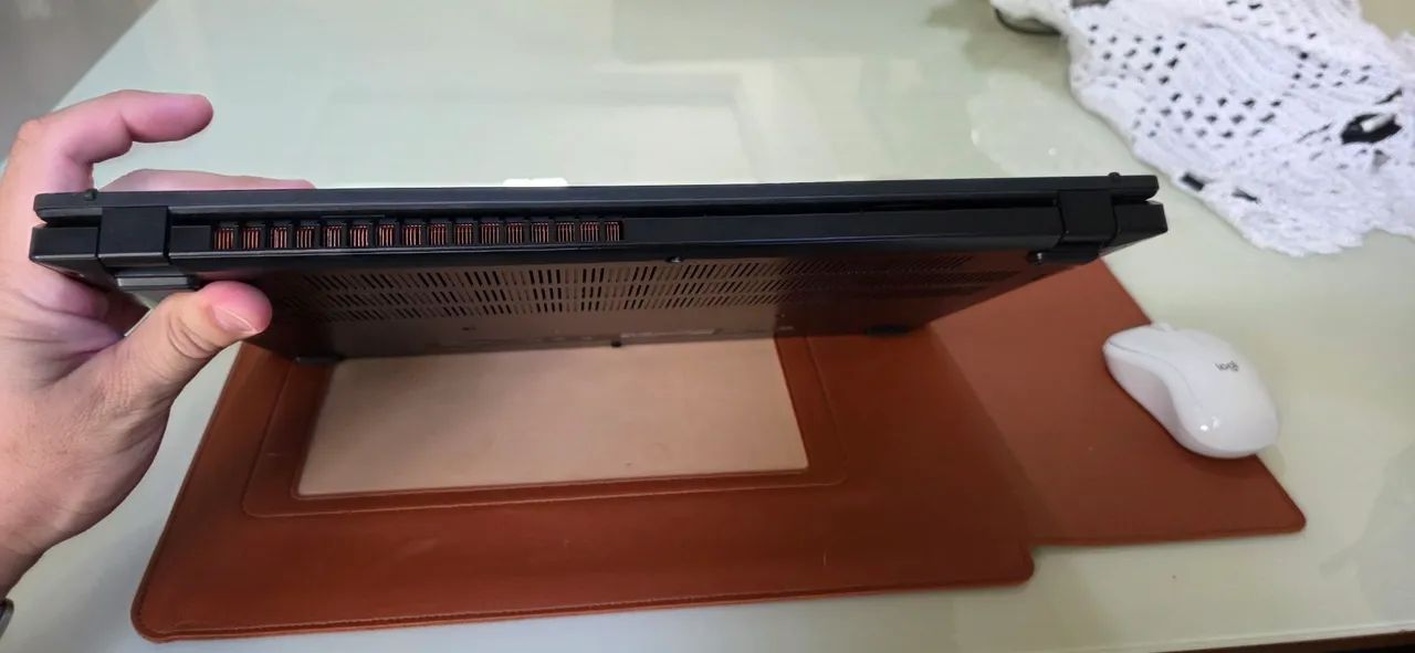 Acer Nitro V15 - Foto 3