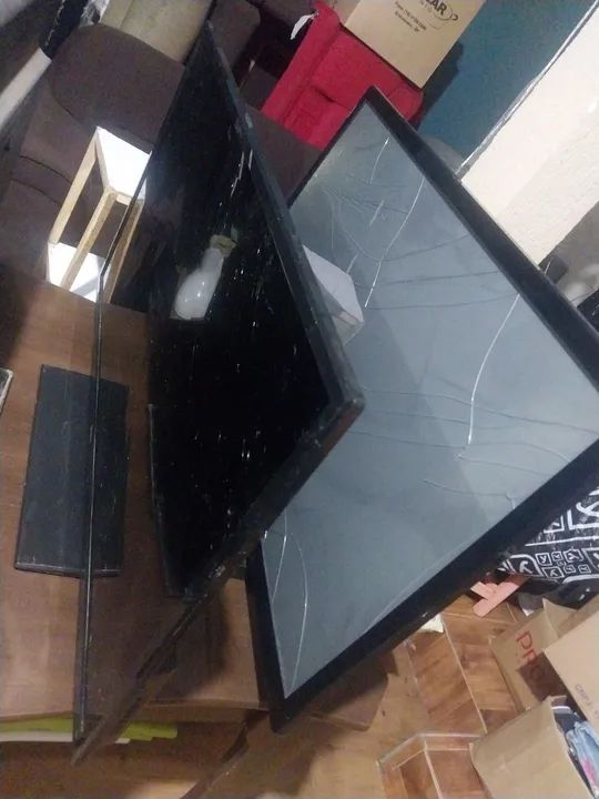 Tvs de várias tela quebrada 200$ unidade  - Foto 4