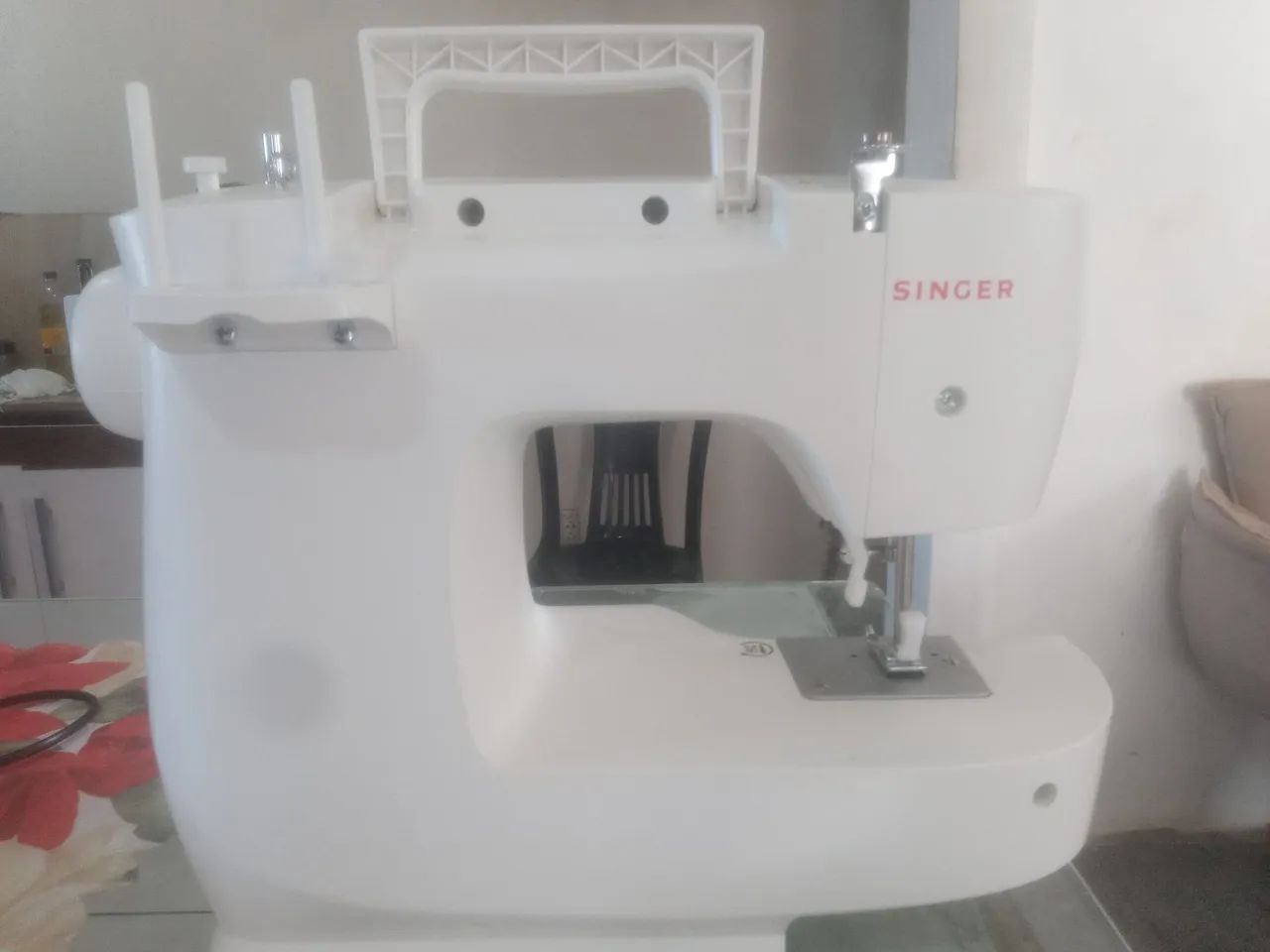Máquina de Costurar Singer - Foto 2