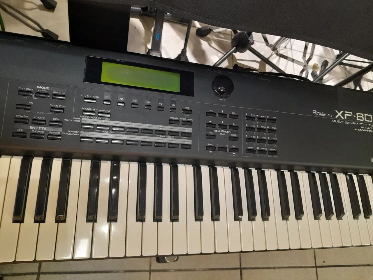 Teclado Roland XP 80 em ótimo estado de conservação  - Foto 5
