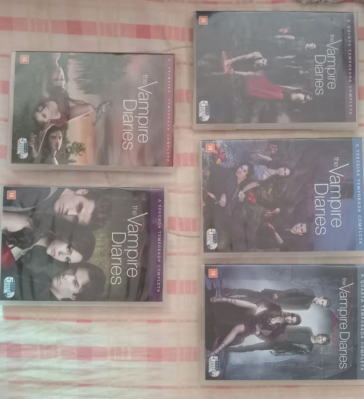 The Vampire Diaries - 1 temporadas completas