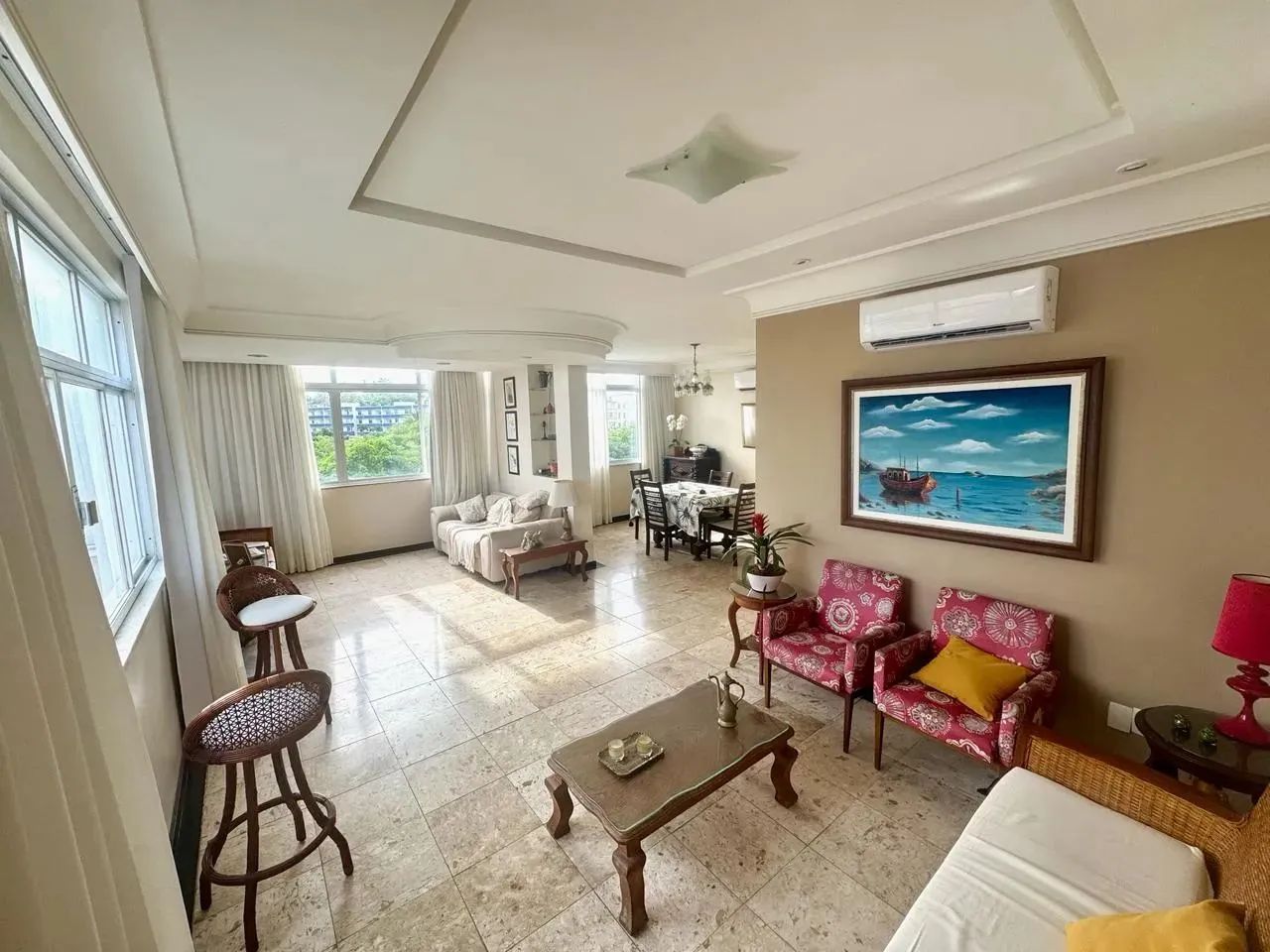 APT na Barra prédio antigo 139m² Vista Mar Amplo e Iluminado 3 quartos 1 suíte