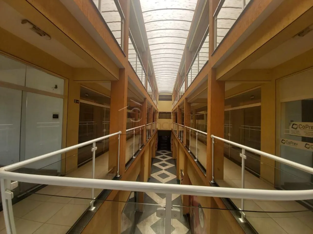 SALAS PARA LOCAÇÃO NA GALERIA GERMÂNICA EM CAMPO LIMPO - SP