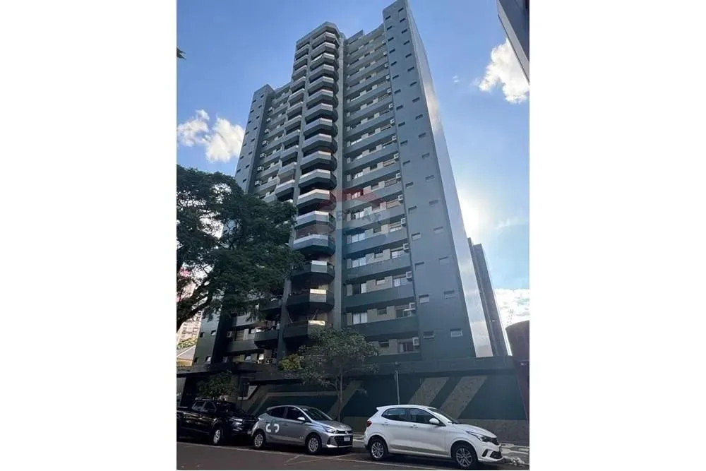 Apartamento primeiro andar Ed. Le Monde