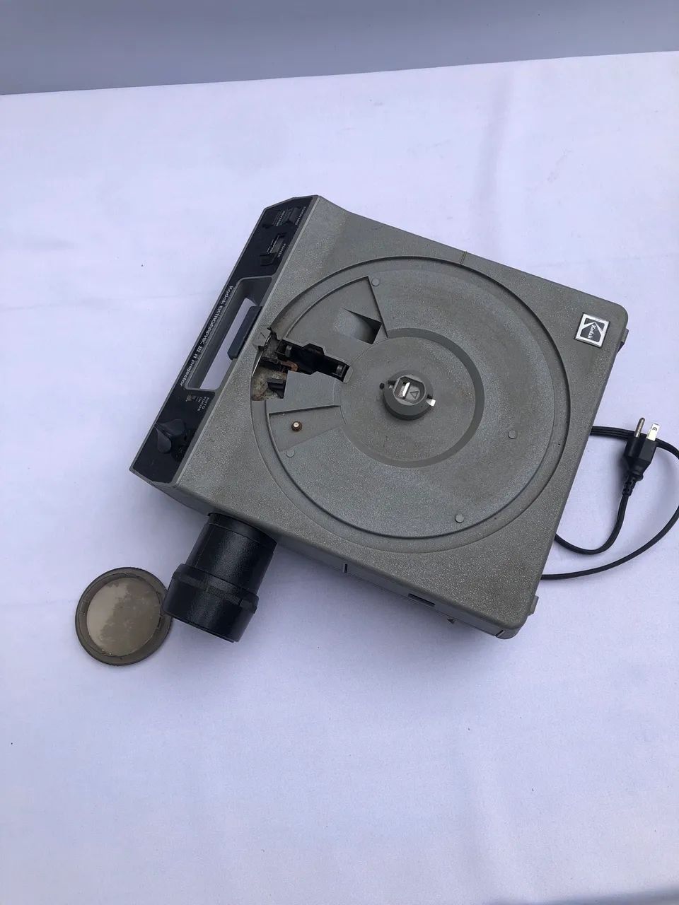 Projetor de slides antigo 64308728040067123