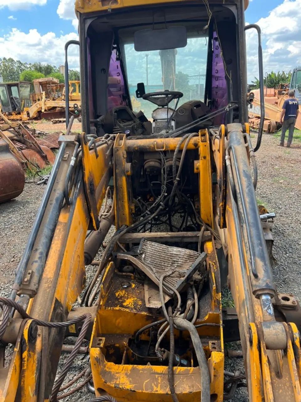 RETRO ESCAVADEIRA JCB 4CX - Foto 6