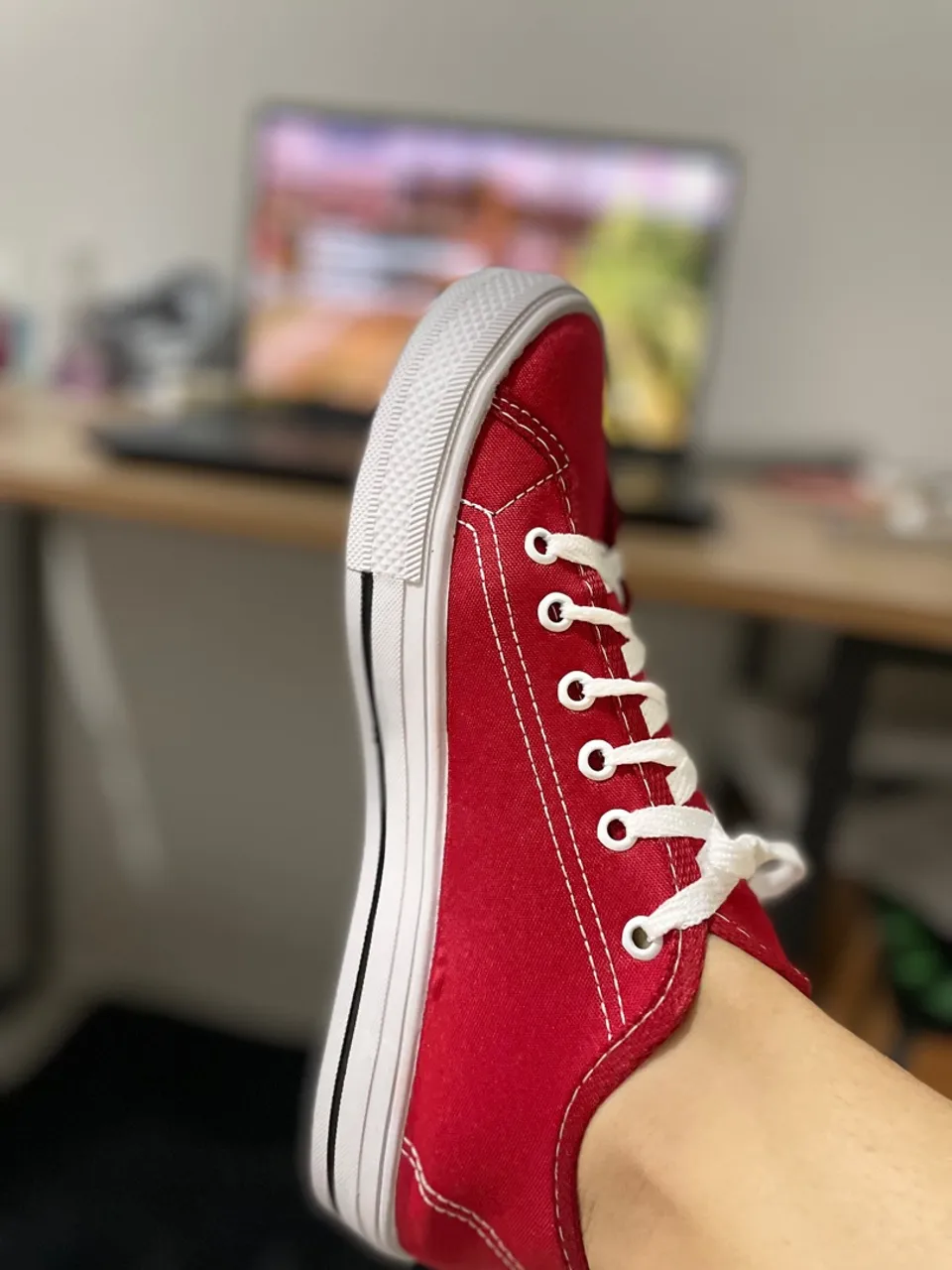 Tênis vermelho casual
