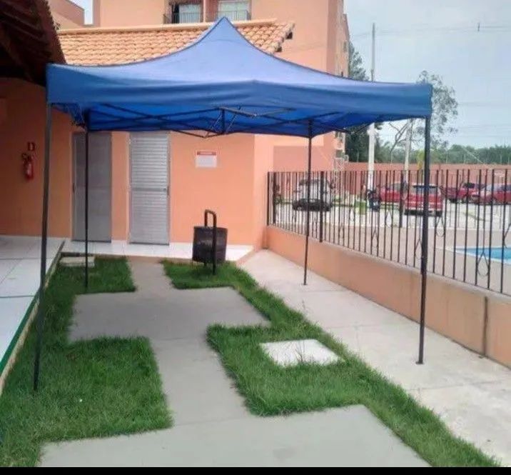 Tenda  Resistente e Prática para Eventos