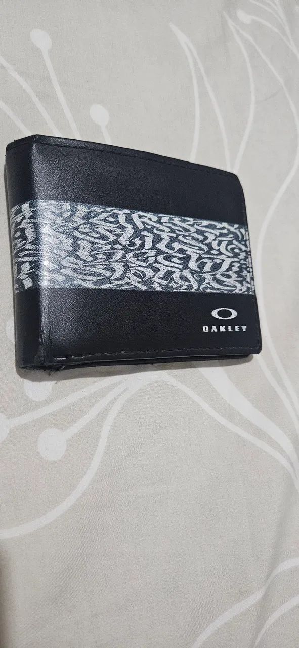 Carteira Oakley