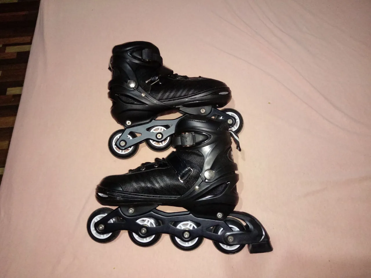 Patins Inline Profissional - Preto