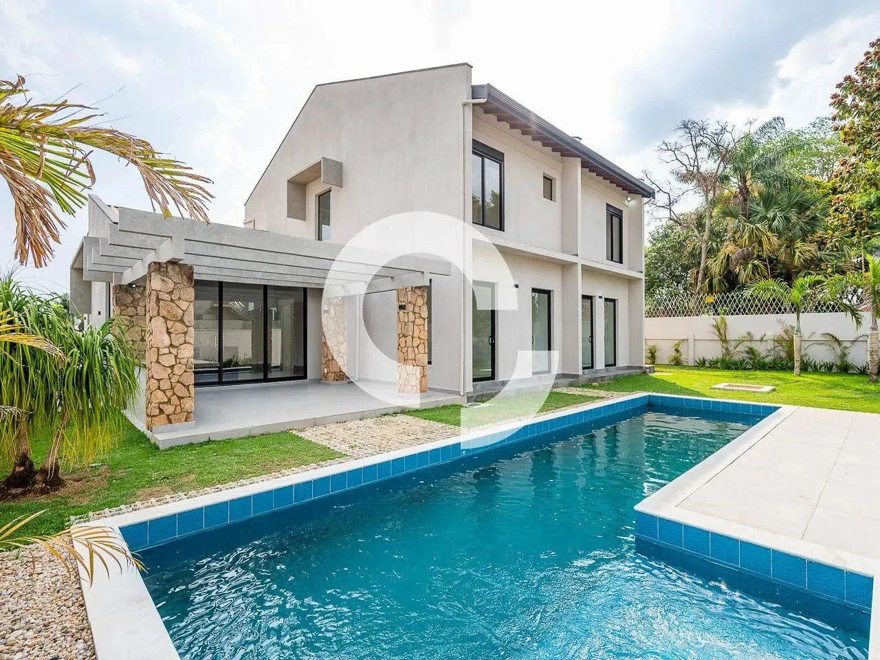 Casa em Condomínio à venda, 5 quartos, 5 suítes, 4 vagas, Residencial Estância Eudóxia - C
