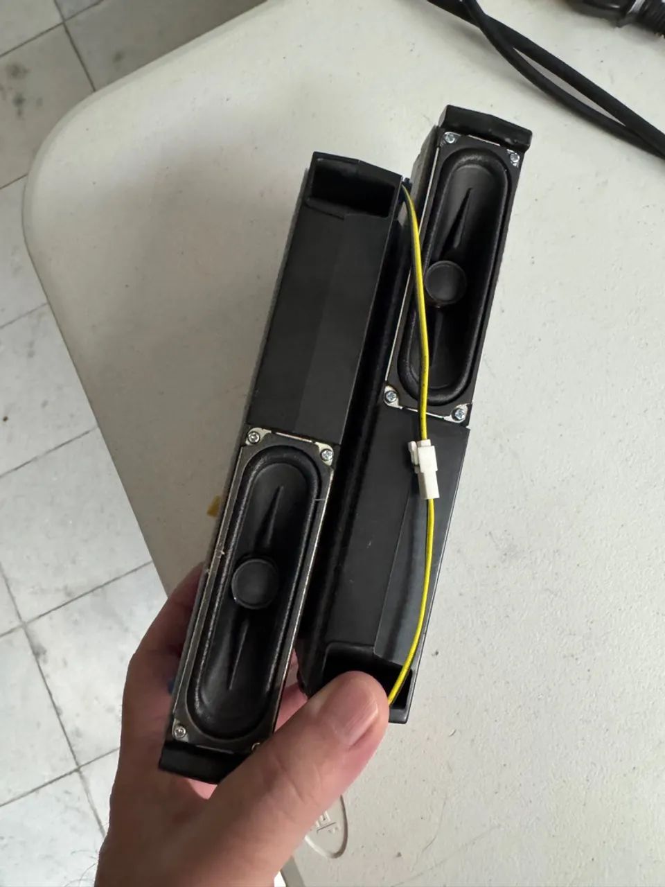 Caixas de Som da TV Samsung Modelo UN55RU7100G - Foto 2