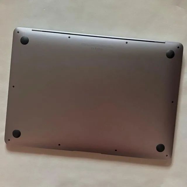 MacBook Air (M1, 2020) 8GB 256GB - Foto 2