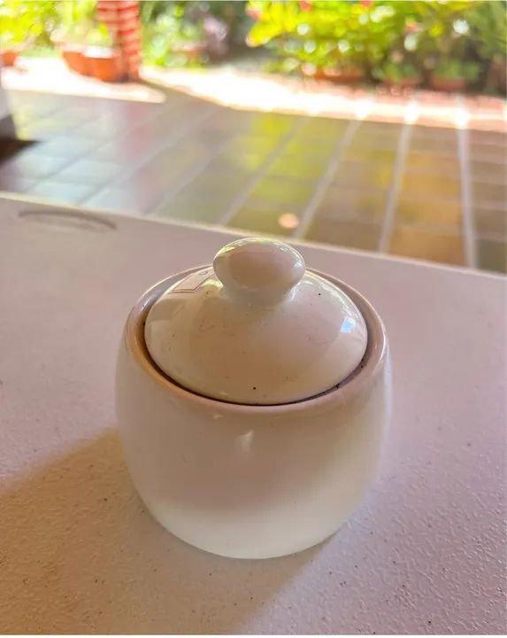 Açucareiro de porcelana branco Threehold - Foto 3