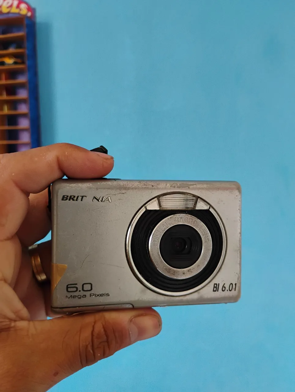 Câmera Digital Brit Nia 6.0MP - BI 6.01