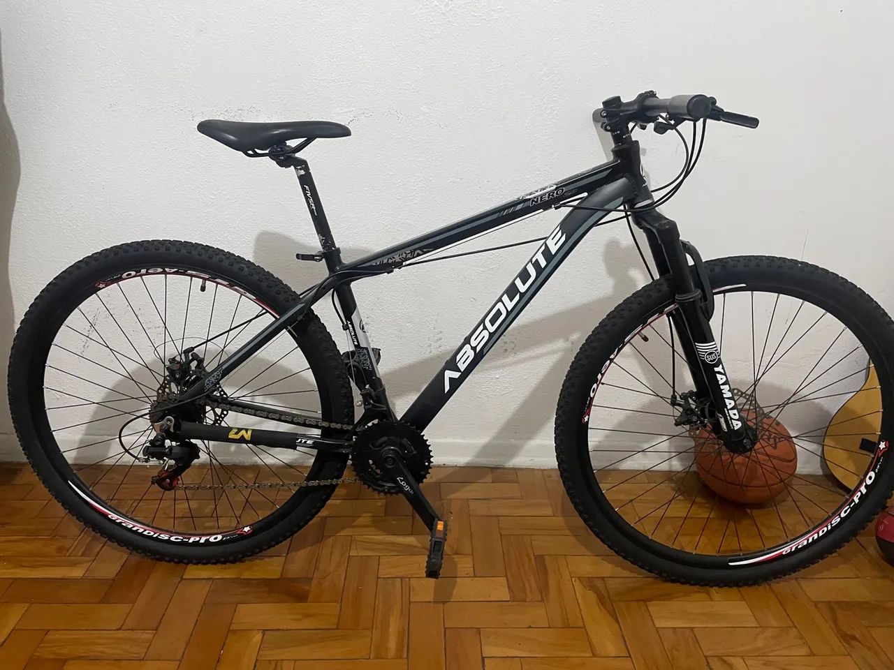 absolut nero 29 muito nova - Foto 2