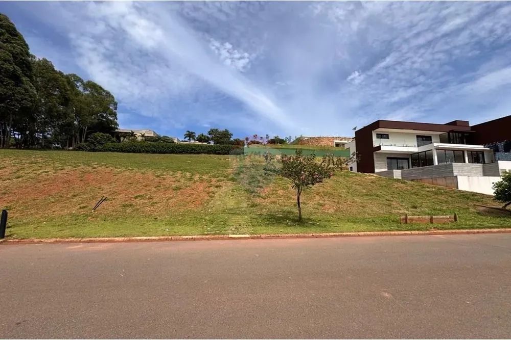 Excelente oportunidade!!!! Terreno de 1.275m² por R$645.000,00, no Condomínio Fazenda Dona