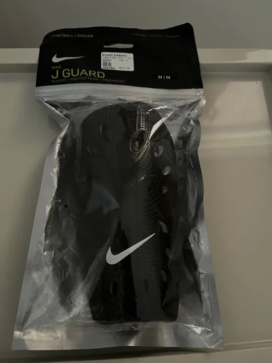 Caneleira Nike J Guard - Futebol