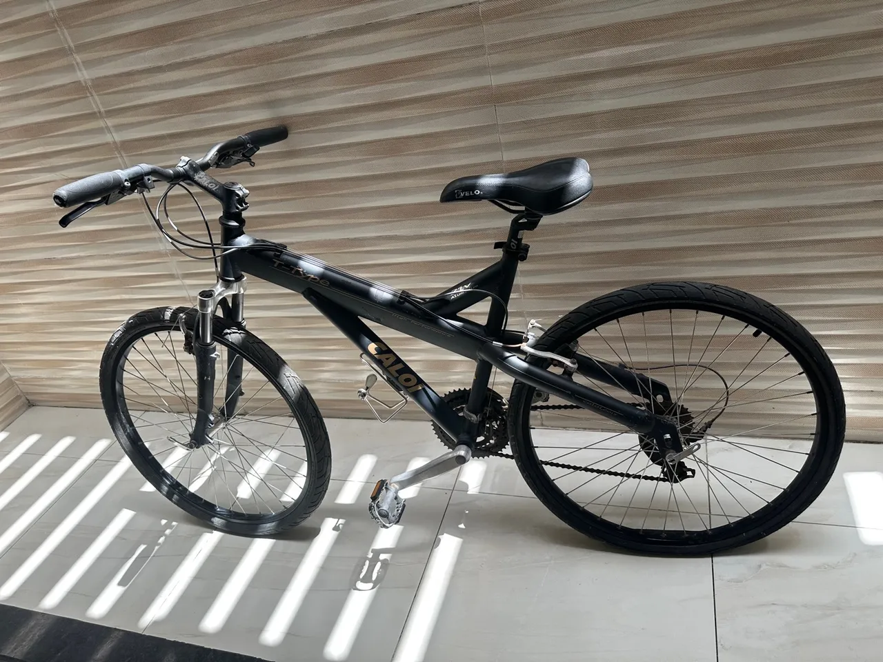 Bicicleta Caloi T-Type 21v aluminum
