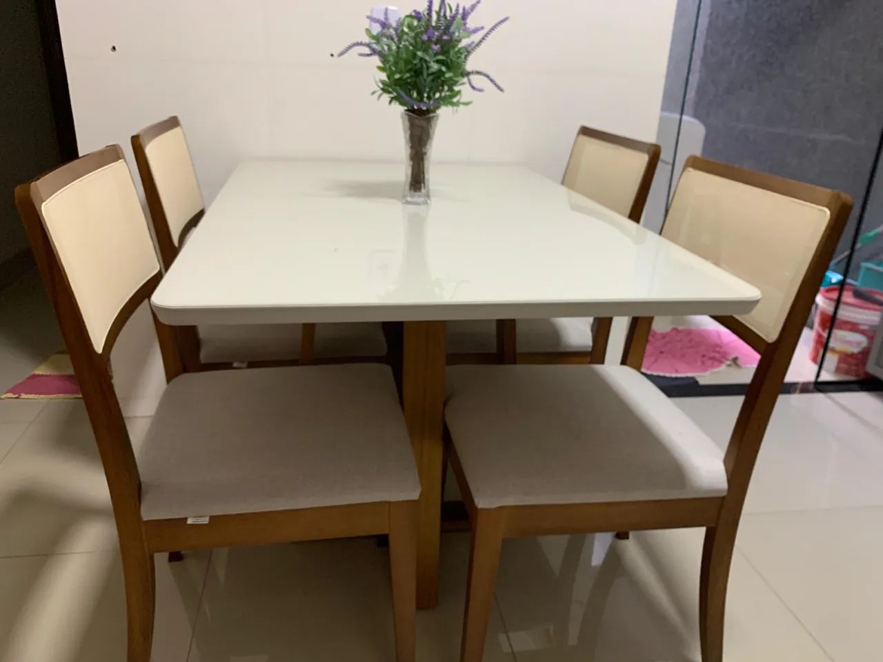 Mesa nova de madeira e acabamento laca pronta entrega  - Foto 2